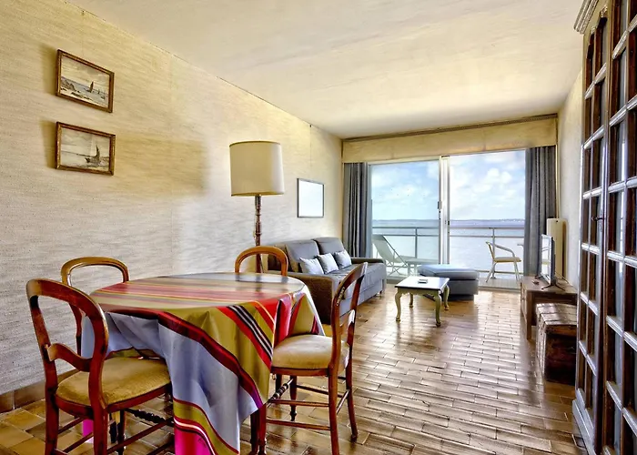 Lejlighed Pereire - T2 Front De Avec Balcon Et Parking - Fr-1-433-26 Arcachon